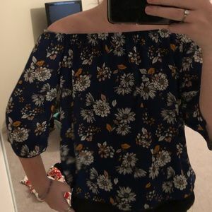 Off-the-shoulder shirt